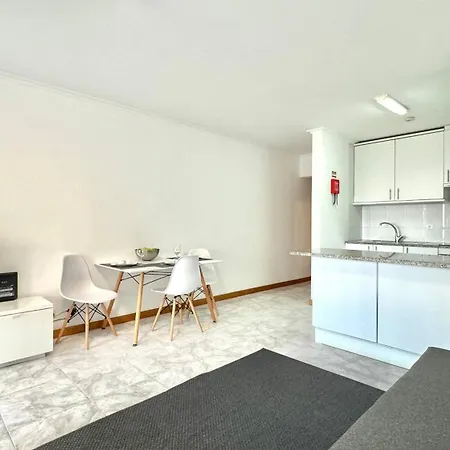 Da Rocha, 4ºb Jardins Da Rocha, Charming Studio, Near The Sea, By Ig