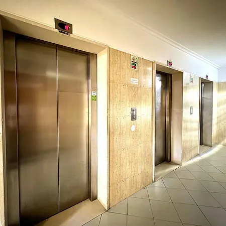 Apartamento Da Rocha, 4ºb Jardins Da Rocha, Charming Studio, Near The Sea, By Ig